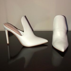 NWT White Aldo mules
